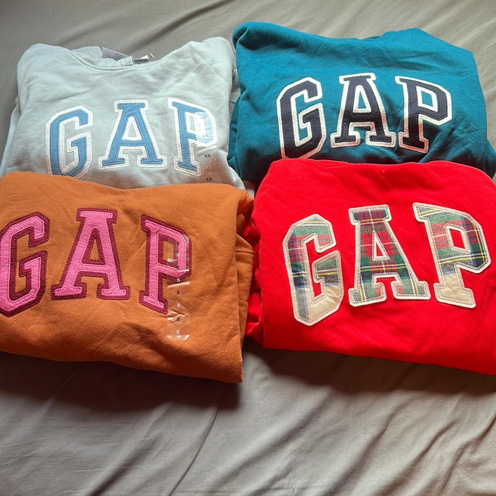 Gap Hoodie Bundle